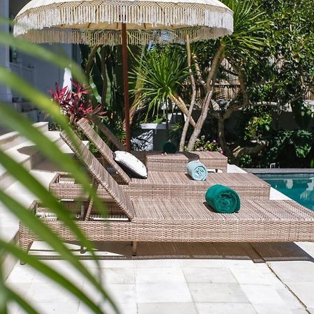 Villa Hally Bali Ungasan Exterior foto